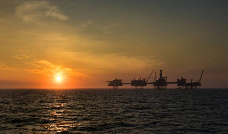 North Sea Oil Supply Edges Lower