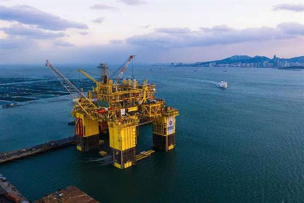 CNOOC's Giant Semi-submersible Platform Arrives At Lingshui 17-2 Field