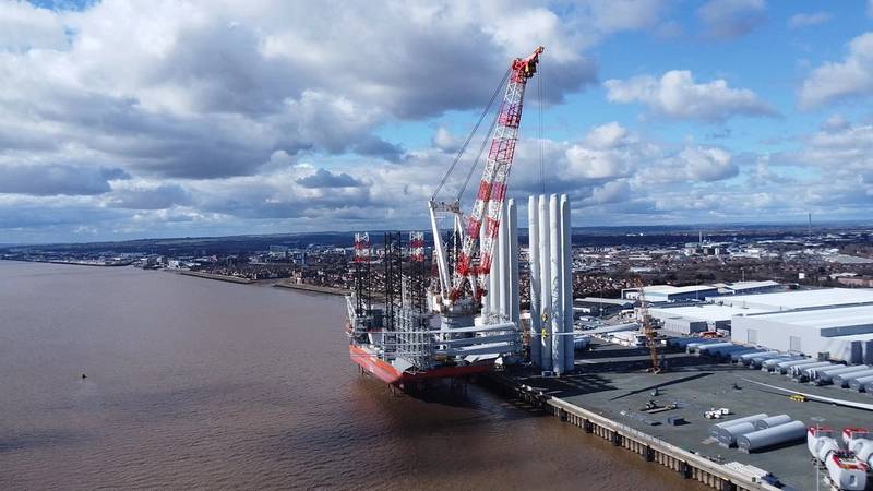 Sofia Offshore Wind Farm Buzzing with Construction Activity