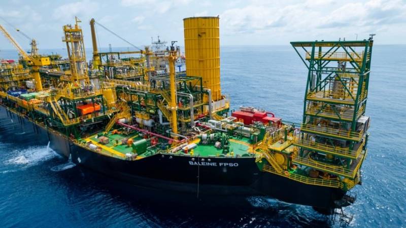 Eni to Sell Stakes in West African Oil and Gas Assets to Vitol for $1.65B