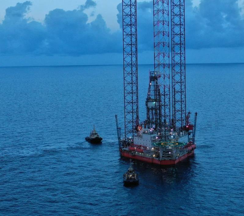 Arabian Drilling Set to Resume Ops with Three Offshore Rigs