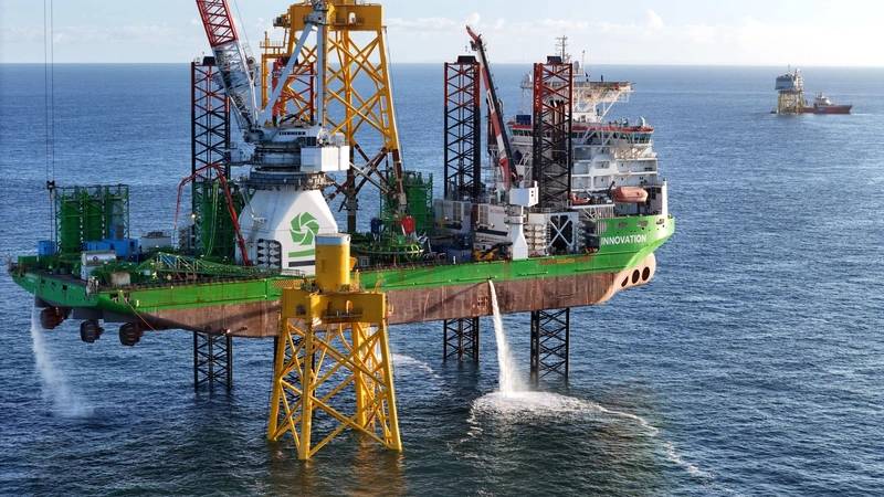 First Foundation Up at 496MW Offshore Wind Farm in France
