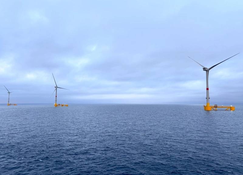 Ocean Winds Installs Final Turbine at French Floating Wind Farm