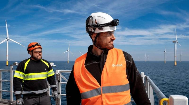 Equinor Lines Up $1B for Orsted After US Offshore Wind Setbacks