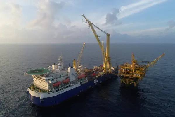 Sapura Energy Wraps Sale of Sapura 3000 Pipelayer