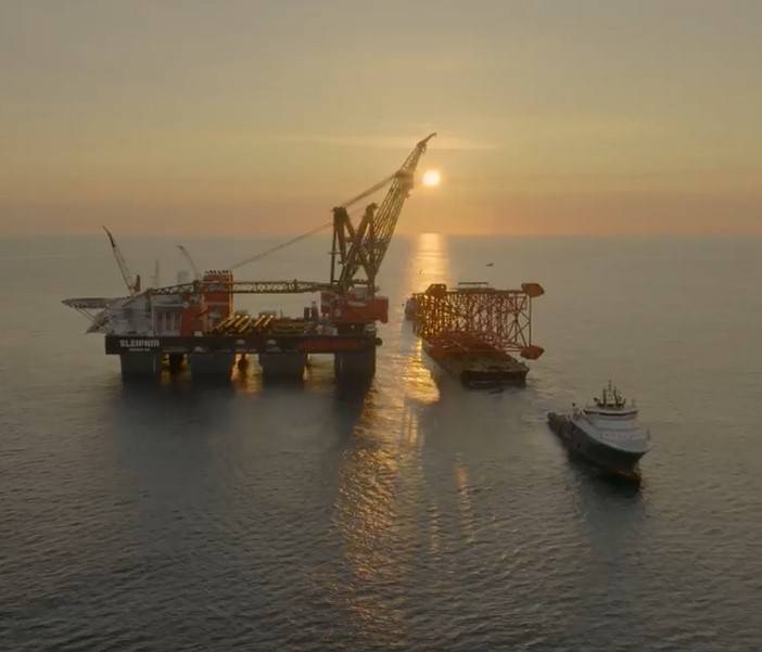 Aker BP Installs New Jacket at Valhall Field in Southern North Sea (Video)