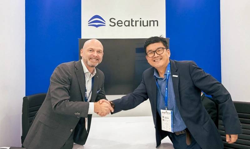 Seatrium Signs FSRU Conversion Deal with Excelerate Energy