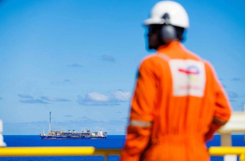 TotalEnergies Posts 13% Drop in Fourth-Quarter Profit