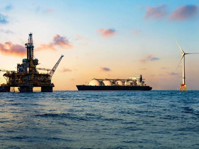 TotalEnergies to Review 2050 Net-Zero Targets as Energy Transition Slows