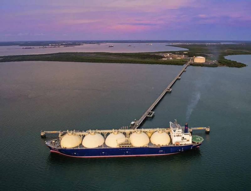 Santos Secures $800M Loan for Darwin LNG Life Extension Ops