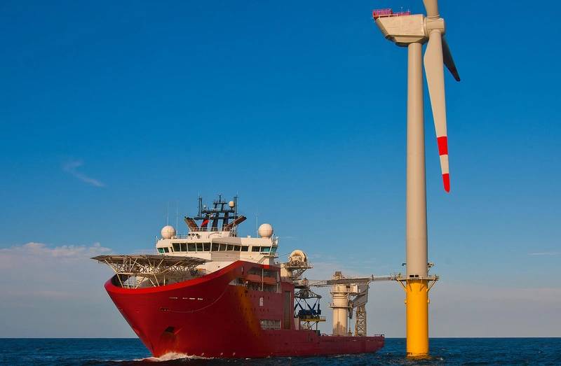UK's Crown Estate Plans $543M Investment in Offshore Wind Supply Chain