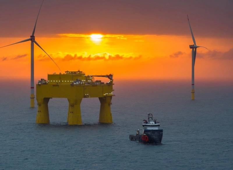 TenneT Installs Giant HVDC Offshore Wind Converter Platform in North Sea