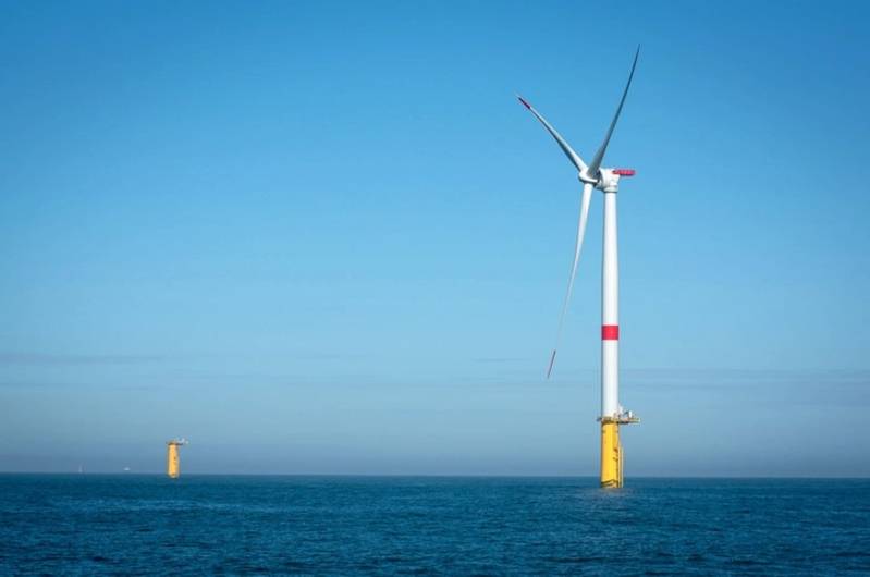 Le premier parc éolien offshore commercial de France devient pleinement opérationnel