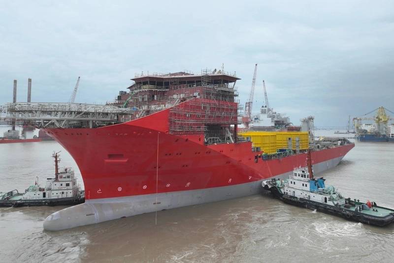 Jan De Nul’s Largest Cable Laying Vessel Hits Water in China (Video)