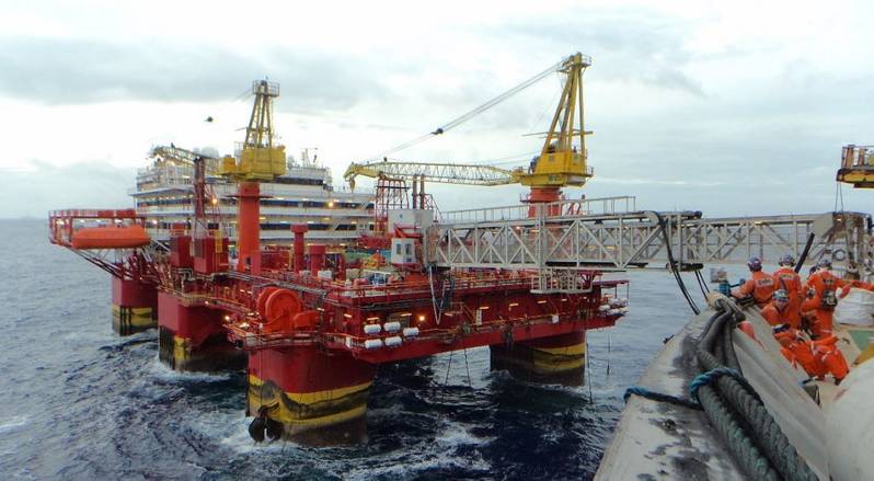 Floatel International Sells Laid Up Accommodation Rig