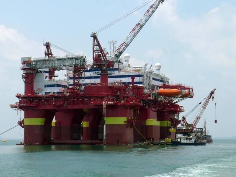 Floatel Confirms Deal for Floatel Triumph Off Western Australia