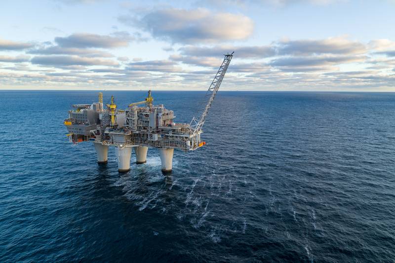 Equinor: Oil Demand to Peak Earlier Than Previously Thought Due to Virus