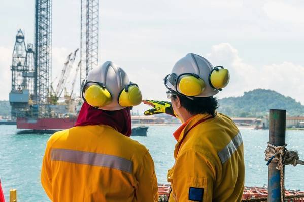 Petronas Carigali Books Velesto Jack-up Rig