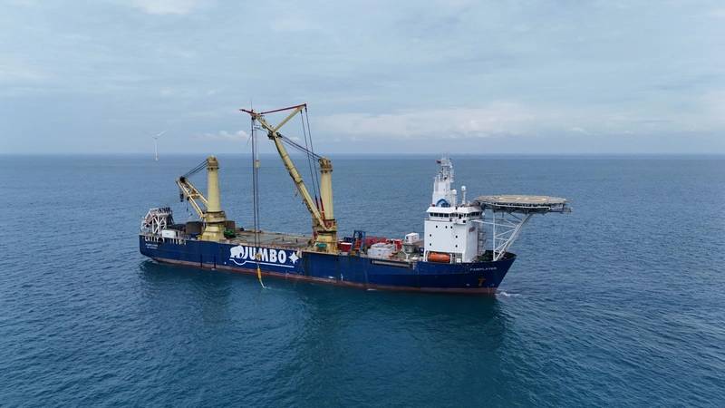 Jumbo Offshore Completes Monopile Removal Job in Taiwan