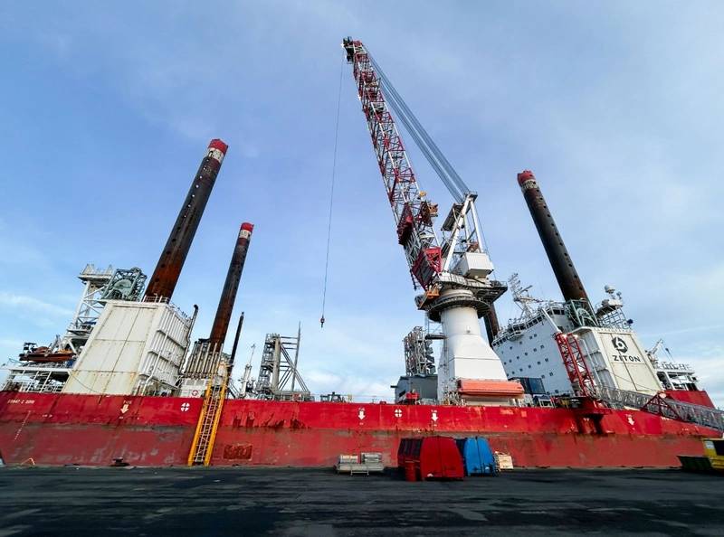Liebherr Completes Offshore Crane Overhaul on ZITON’s Jack-Up Vessel