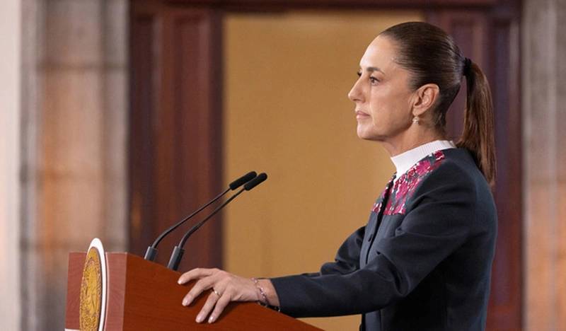 Ex-Pemex Chief Investigated for Abuse; Mexican President Sheinbaum Offers No Protection