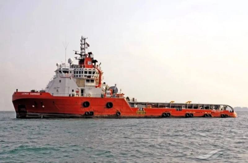 Crew Rescued from OSV That Caught Fire Off South Africa