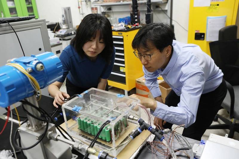 TECH FILE: Spray-Based Immersion Cooling to Boost Battery Safety