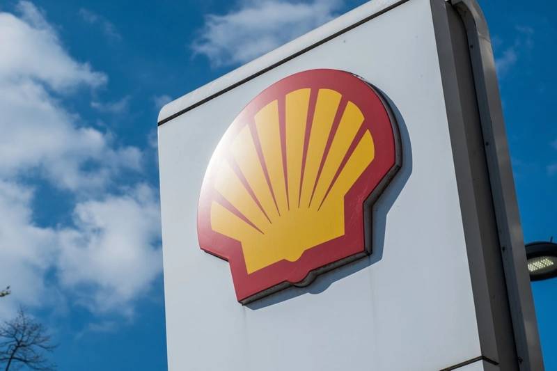 Royal Dutch Shell. Oil Station logo. London Shell co.