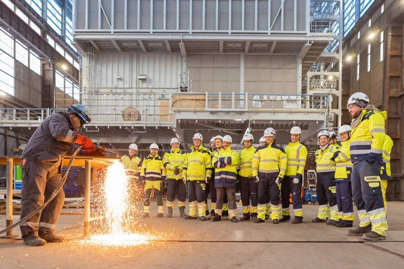 First Steel Cut for TenneT's Offshore Substation