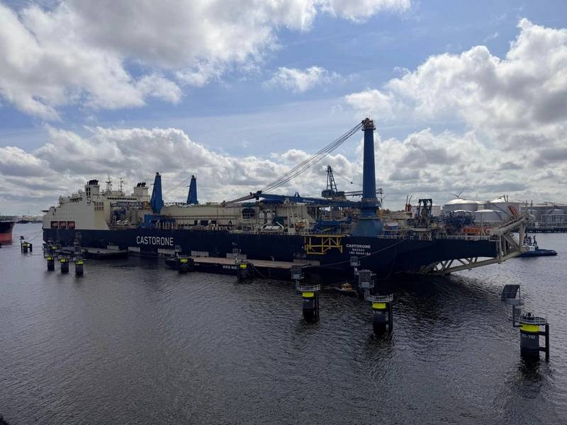 Pipelay Vessel Ready for UK Carbon Storage Project