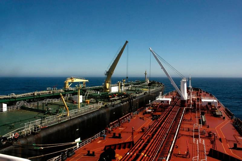 Saudi Oil Surge Pushes Gulf of Oman Transfers to Capacity
